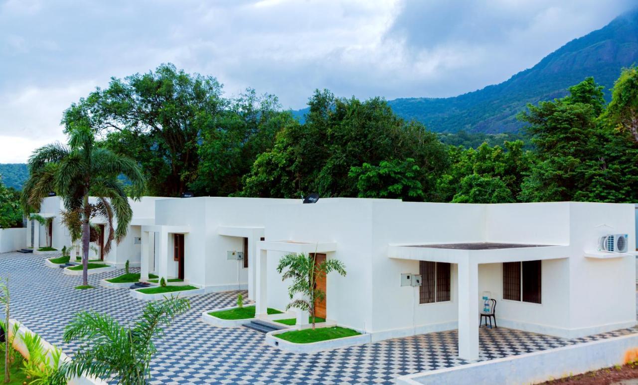Westn Resorts Kuttālam Esterno foto