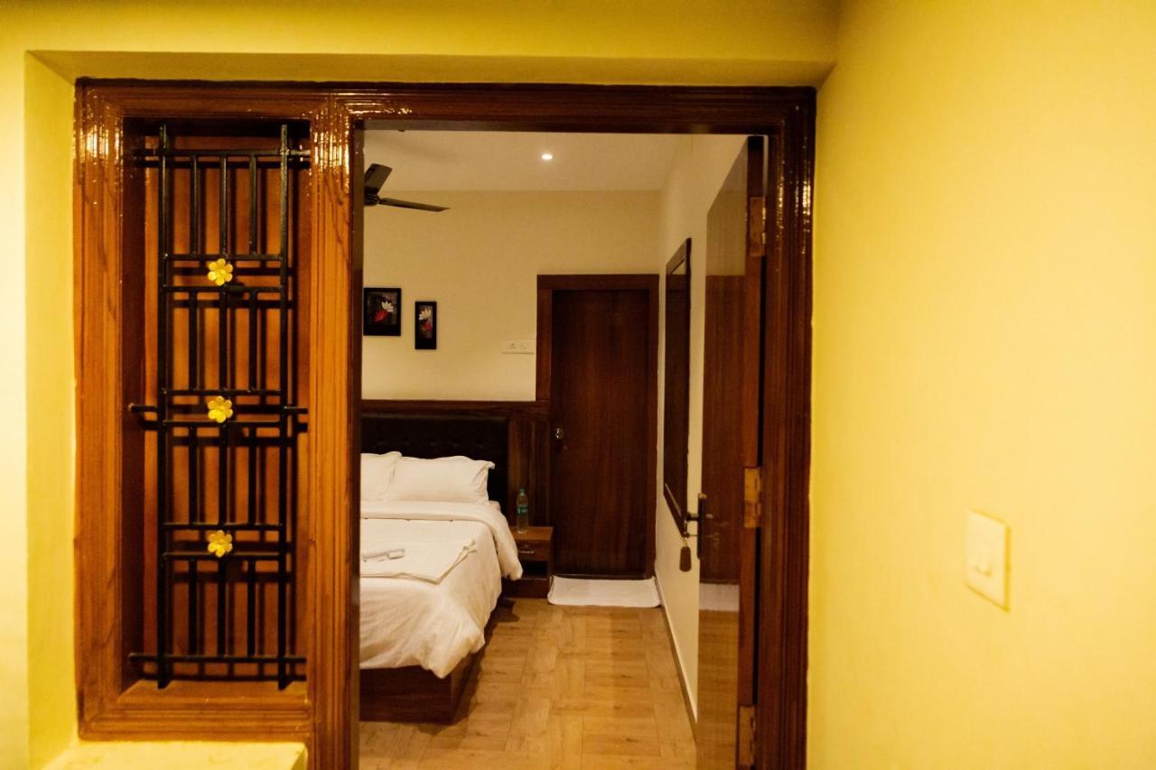 Westn Resorts Kuttālam Esterno foto